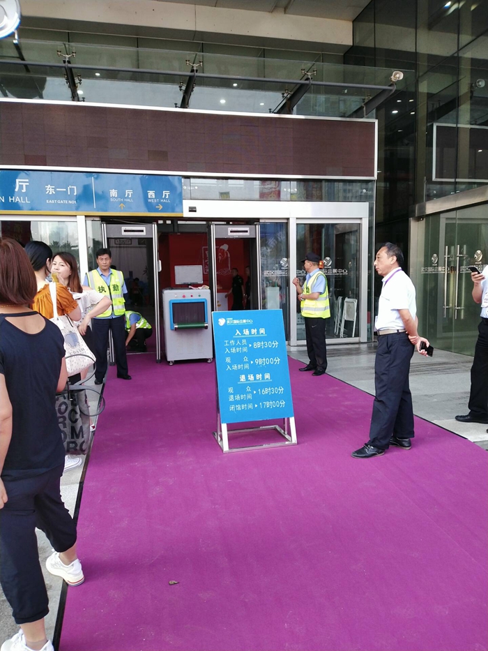 益陽瑪山產(chǎn)業(yè)機械有限公司,益陽工業(yè)機械制造,益陽工業(yè)機械設(shè)計,工業(yè)機械生產(chǎn)廠家,湖南益陽螺旋風管廠家,食品烤房,熱風循環(huán)烤房